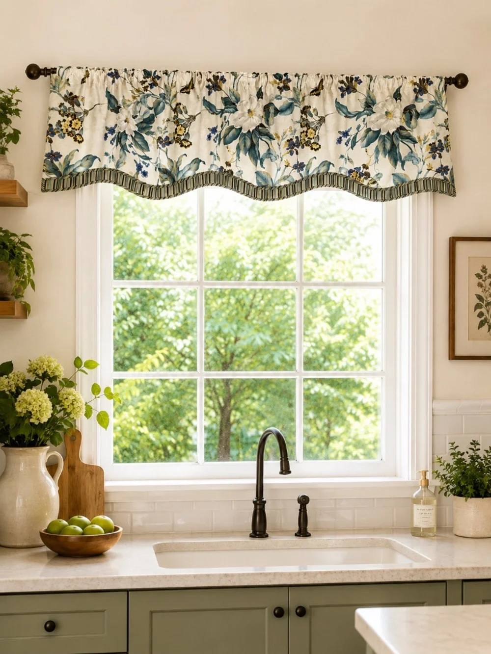 Williamsburg Garden Magnolia Floral Scalloped Valance Colonial Cottage Farmhouse
